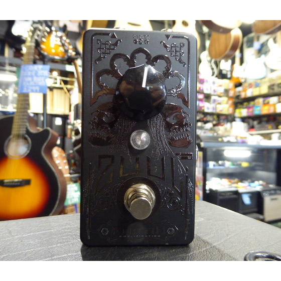 <p>High quality noise gate pedal for guitar/bass.</p><p>Condition: The threshold input range switch knob on the side has broken off and requires a small screwdriver or something similar to operate it, otherwise it's in great condition and everything works fine.</p>