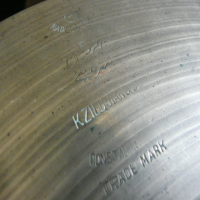 Very old 11" hihats made in Turkey.&nbsp; These are the 'Constantinople' era cymbals and date from between 1913 and 1930.
