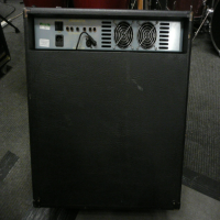 <p>575 watt beast of a bass amp with 2 x 10" drivers.</p><p>Condition: some small rips in the finish.</p>