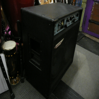 <p>575 watt beast of a bass amp with 2 x 10" drivers.</p><p>Condition: some small rips in the finish.</p>