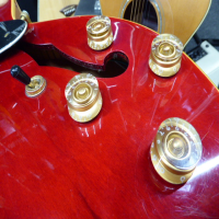 <p>Awesome 335 copy with cherry red finish, gold hardware, superb playability and tone.&nbsp; Made in Korea.</p><p>Great condition.</p>