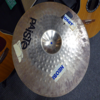 Decent affordable 20" ride cymbal by Paiste.<br />
