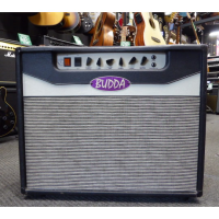 Awesome 40 watt 2x12" valve guitar amplifier in excellent condition.<br />