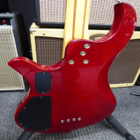Awesome bass in great condition.<br />