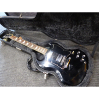 <p>Superb SG standard from 2005.&nbsp; Includes original hard case.</p><p>Condition:&nbsp; A couple of tiny chips in the finish and some light scrapes on the body.</p>