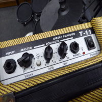 Entry-level practice guitar amplifier in good condition.<br />