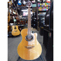 Classic thin-bodied electro-acoustic by Yamaha.&nbsp; Excellent condition.<br />