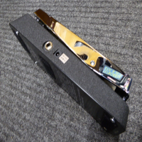 Quality wah pedal in excellent condition.<br />