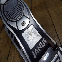 Quality kick pedal in good condition.<br />