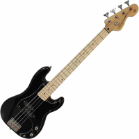 Lovely short-scale P Bass with gloss black finish.&nbsp; Perfect for kids.<br />