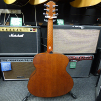 <p>High quality Korean-built acoustic guitar at a very affordable price!&nbsp; This features a chunky solid cedar top, a comfortable orchestra body shape, and a great action.</p><p>Good condition.</p>