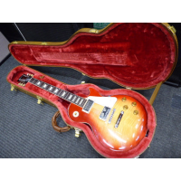 Stunning Gibson Les Paul Standard 50s HCS from 2021.&nbsp; Mint condition with original hard case.<br />