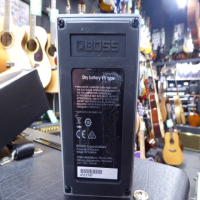 Boss acoustic preamp pedal in mint condition with original box.<br />