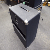 Decent 100 watt guitar cabinet in very near mint condition.<br />