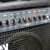 <p>80 watt guitar amplifier.</p><p>Condition: A few small marks and rips in the finish.</p>