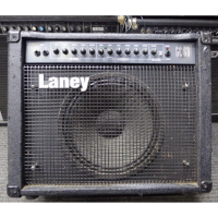 <p>80 watt guitar amplifier.</p><p>Condition: A few small marks and rips in the finish.</p>