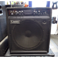 160 watt bass guitar amplifier in great condition.<br />