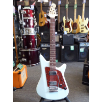 <p>Awesome Albert Lee guitar with daphne blue finish.</p><p>Mint condition.</p>