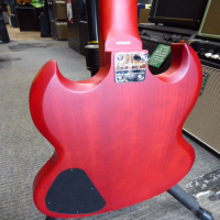<p>Lovely SG with Heritage Cherry Sunburst colour and vintage worn finish.</p><p>Mint condition.</p>