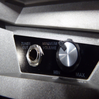 Superb and robust volume pedal in mint condition.&nbsp; Includes wrong box! (FV-500L)