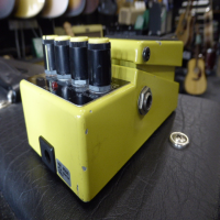 <p>Classic Japanese-built overdrive pedal.</p><p>Condition: Lots of chips in the finish, otherwise good.</p>