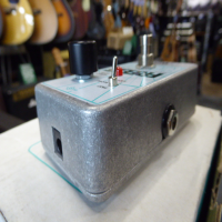 EHX Freeze pedal in mint condition with original box, power supply, and instructions.