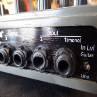 <p>Top quality modulation pedal with original power supply.</p><p>Condition: one knob has been replaced, otherwise very good.</p>