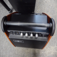 Decent drum/keyboard amplifier in great condition.