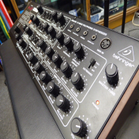 <p style="margin:0in;font-family:Calibri;font-size:11.0pt;">The Behringer
PRO-800 is an analogue 8-voice polyphonic synthesizer with 2 VCOs, 1 VCF, an
arpeggiator and sequencer. </p><p style="margin:0in;font-family:Calibri;font-size:11.0pt;">Based on the classic
Prophet 600, this synth captures the vintage sounds of the original coupled
with some modern features like MIDI and onboard memory for storing up to 400
patches to truly make the PRO-800 a great choice for the modern musician.</p><p style="margin:0in;font-family:Calibri;font-size:11.0pt;">&nbsp;</p><p style="margin:0in;font-family:Calibri;font-size:11.0pt;">In keeping with the
classic feel, the PRO-800 sports a pure analog signal based on authentic VCO,
VCF and VCA designs that have made original synths like the Prophet 600 so
sought after by many electronic musicians and enthusiasts. Each of the 8 voices
also contains 2 VCOs for some massive, detuned sounds.</p><p style="margin:0in;font-family:Calibri;font-size:11.0pt;">&nbsp;</p><p style="margin:0in;font-family:Calibri;font-size:11.0pt;"><br /></p>