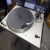 <p>Classic semi-automatic direct drive turntable from the late 70s.</p><p>Built like a tank - heavy plinth, smooth and stable mechanism with excellent timing.</p><p>Fully working, recently serviced.</p><p>Plays 33 and 45 RPM with variable speed adjustments.</p>