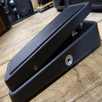 <p>The classic wah pedal.</p><p>Mint condition.</p>