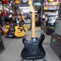 <p>Awesome hardtail stratocaster with black hardware, alnico pickups, and matching headstock.</p><p>Near mint condition.</p>