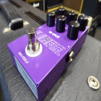 Affordable delay pedal in excellent condition.