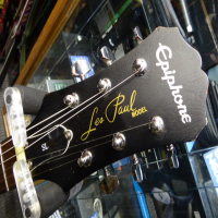 <p>Melody Maker E1 with superb action.</p><p>Condition: Various small chips and marks.</p>