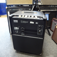 <p>Compact 150 watt bass guitar amplifier with 12" driver.</p><p>Mint condition with added wheels.</p>
