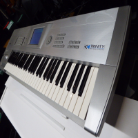 <p>Superb selection of Korg sounds.</p><p>61 key.</p><p>Lovely action keyboard, known for it's smooth and fast response.</p><p>Large backlit touchscreen makes navigtion a breeze.</p><p>Very well built.</p><p>2 Banks of 128 patches.</p><p>Combi mode allows 8 programs to be layered or split.</p><p>Internal sequencer.</p><p>Floppy disk drive is tested and working.</p>