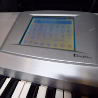 <p>Superb selection of Korg sounds.</p><p>61 key.</p><p>Lovely action keyboard, known for it's smooth and fast response.</p><p>Large backlit touchscreen makes navigtion a breeze.</p><p>Very well built.</p><p>2 Banks of 128 patches.</p><p>Combi mode allows 8 programs to be layered or split.</p><p>Internal sequencer.</p><p>Floppy disk drive is tested and working.</p>