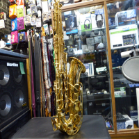 <p>Highly-regarded student alto saxophone.</p><p>Great for beginners due to its excellent intonation, quality build, and free-blowing response.</p><p>&nbsp;<br />This early model was manufactured in Japan before production shifted to Indonesia - Japanese models are often sought after for their superior build quality.</p><br />