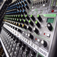 The Mackie ProFX16v2 is a 16-channel analogue mixer designed for live sound and home recording.<br />10 low-noise Vita mic preamps.<br />32-bit effects engine.&nbsp;<br />USB interface for recording or playback.&nbsp;<br />4-bus architecture + Main Outputs.<br />3-band EQ, one-knob compression on select channels, and a durable "built-like-a-tank" steel chassis.<br />2 aux sends for monitors.<br /><br />