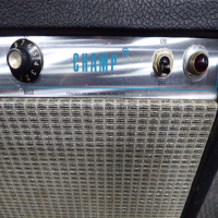 <p>Classic valve amplifier by Fender.</p>