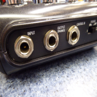 <p>Affordable electric guitar effects processor in good condition.</p><p>Includes power supply.</p>