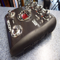 <p>Affordable electric guitar effects processor in good condition.</p><p>Includes power supply.</p>