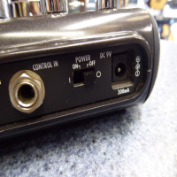 <p>Affordable electric guitar effects processor in good condition.</p><p>Includes power supply.</p>