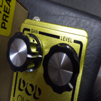Quality overdrive pedal in mint condition with original box.