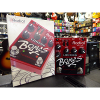 Dual distortion pedal with original box.