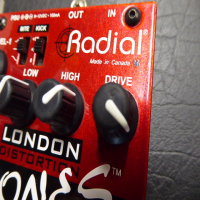 Dual distortion pedal with original box.