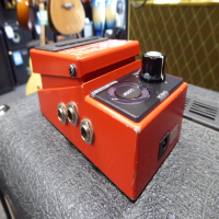 Quality looper pedal in excellent condition.